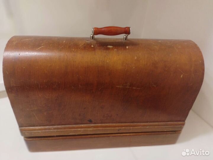 Швейная машина странинная рабочая