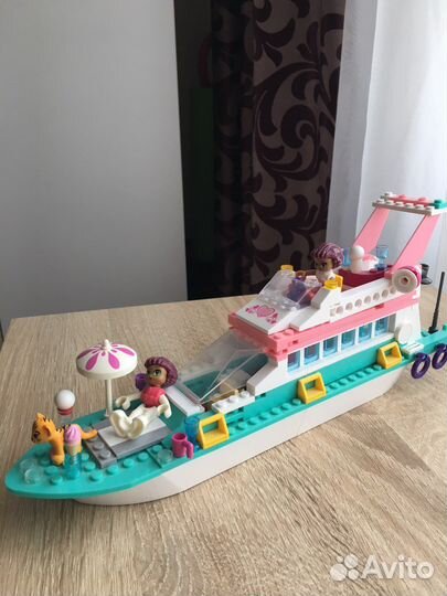 Корабль lego friends