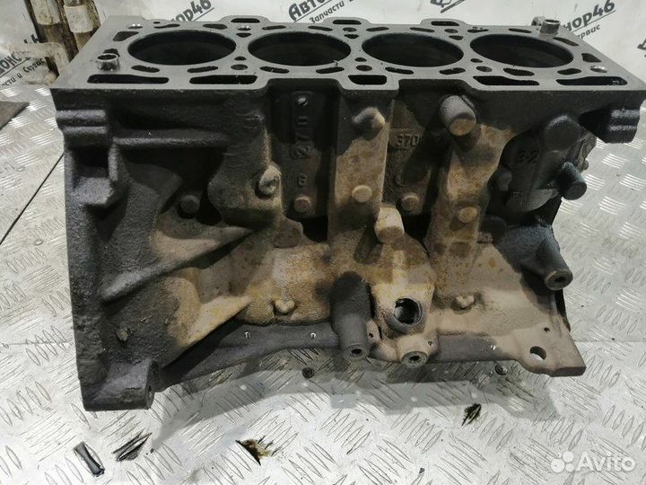 Блок цилиндров двигателя K9KG832 1.5L DCI Renault