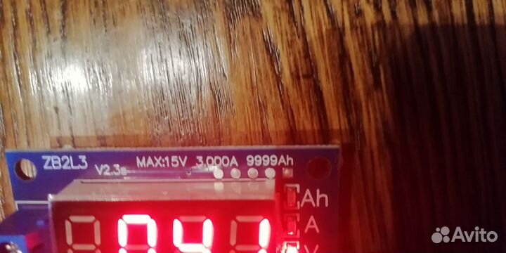 ZB2L3 Цифровой тестер емкости 18650 и других АКБ