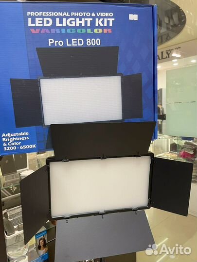 Видиосвет Pro Led U800 plus