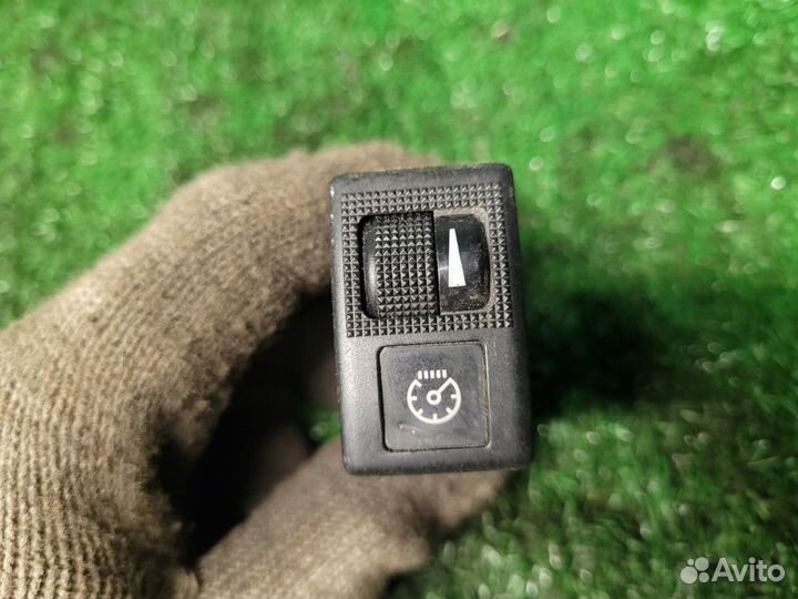Кнопка освещения панели приборов Mazda 6GG