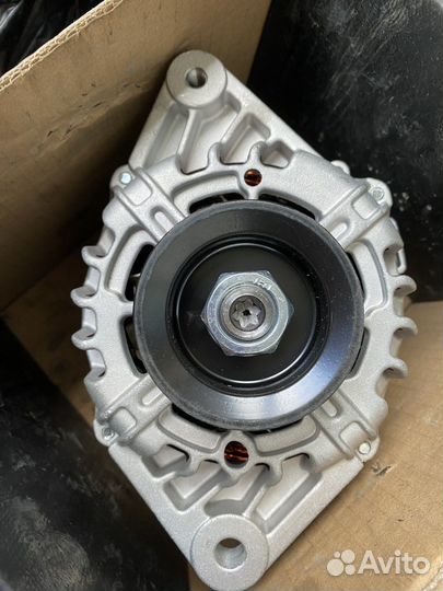 Генератор новый- киарио3/ хендай/ ceed2