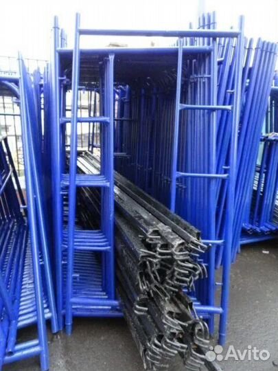 Леса строительные рамные бу