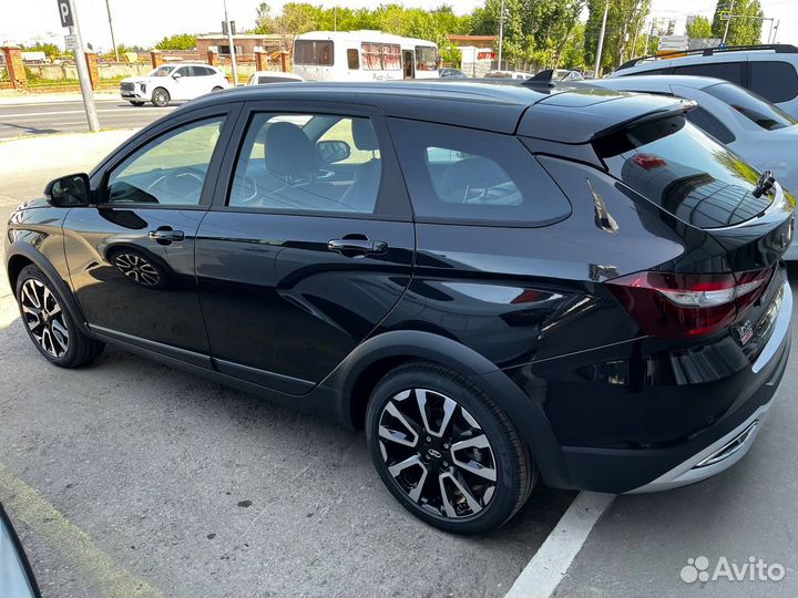 LADA Vesta Cross 1.8 CVT, 2024