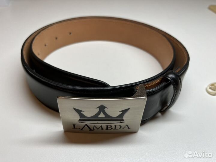 Брендовый кожаный ремень