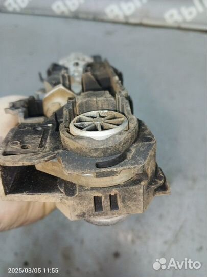 Ручка двери внешняя задняя левая Renault Megane