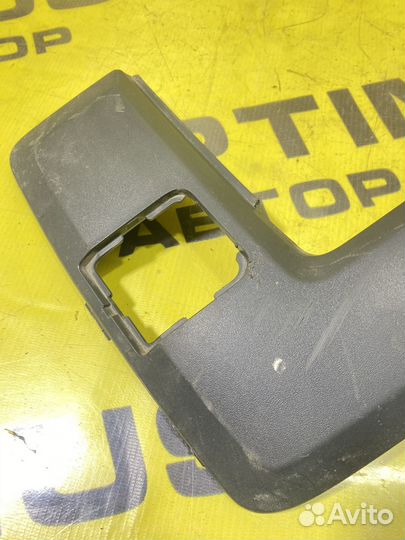 Накладка бампера передняя правая Ford Fusion