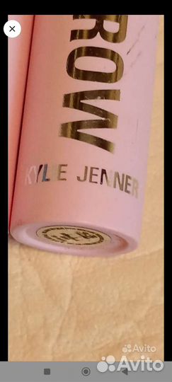 Kylie jenner бесцв. фиксир. гель для бровей