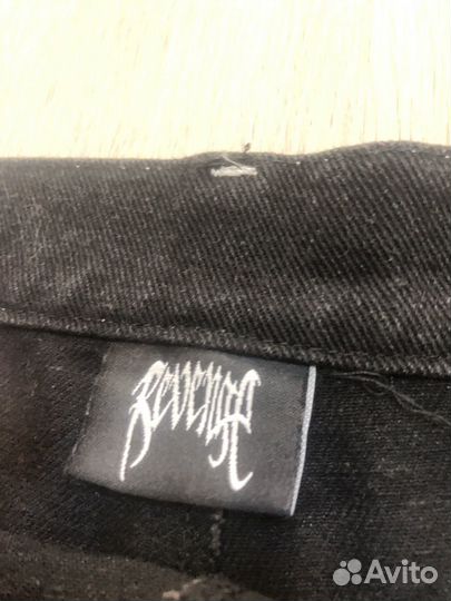Джинсы Revenge