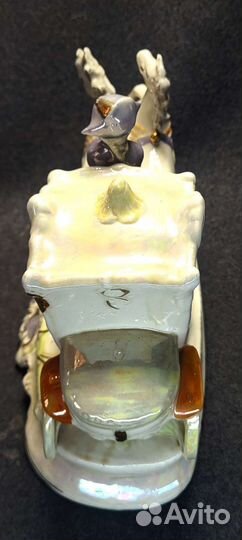 Статуэтка Карета.Carl Schneiders Erben 1886 - 1951