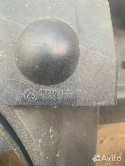 Вентилятор охлаждения на mercedes 210