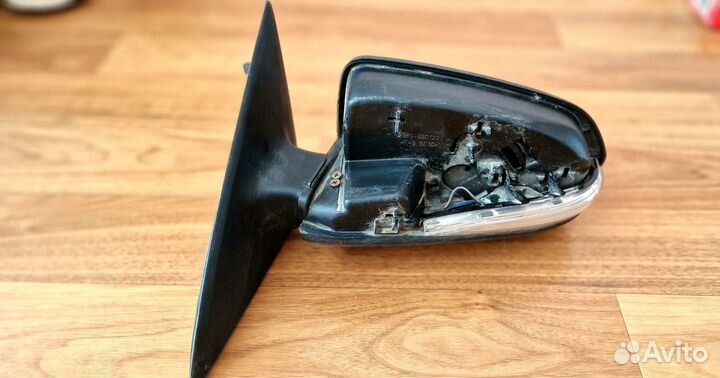 Зеркало левое LADA vesta
