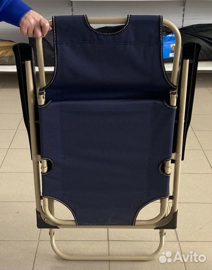 За 2 шт. Шезлонг с матрасом