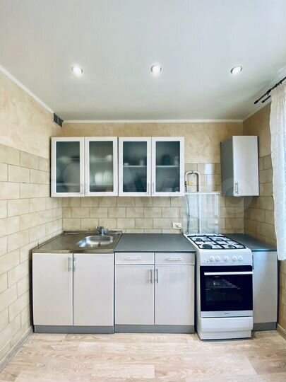 2-к. квартира, 50,3 м², 9/9 эт.