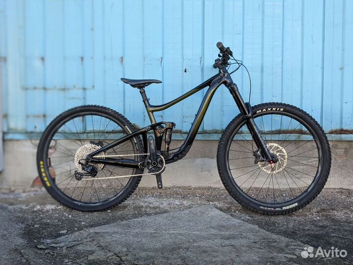 Двухподвес, горный велосипед Giant Reign 2 2021