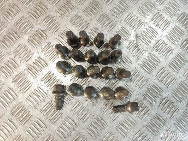 Болт Гайка колесные A 169