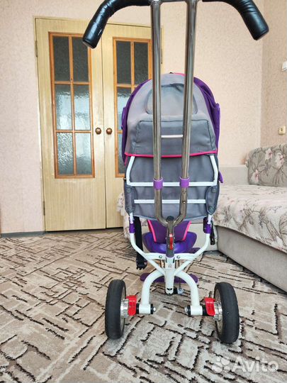 Коляска с ручкой