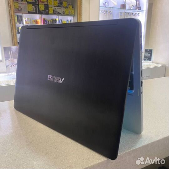 Ноутбук asus TP500L I5(бдж)