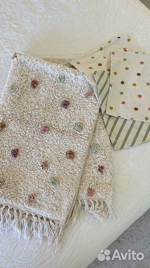 Ковер и 3 наволочки H&M в детскую