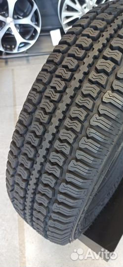 Winrun Magnum Flame WR-16 205/70 R16