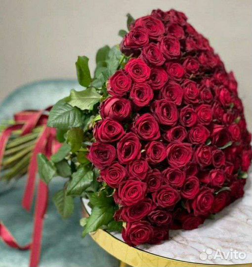 Цветы доставка букет роз пионы шары