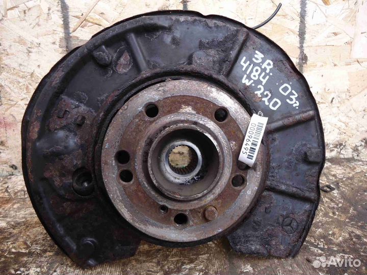 Ступица задняя правая Mercedes S-klasse W220