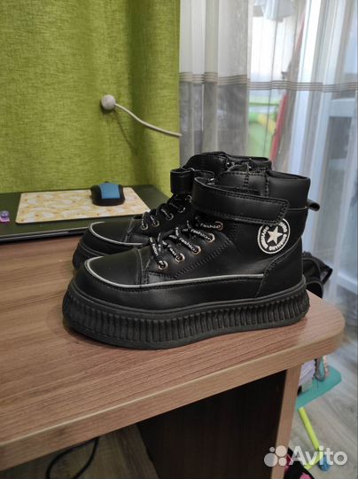 Ботинки демисезонные