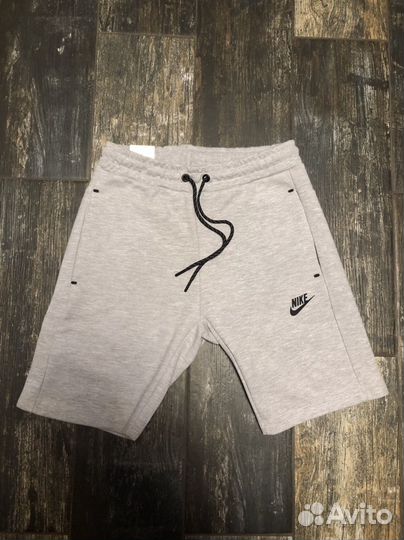 Шорты nike tech fleece