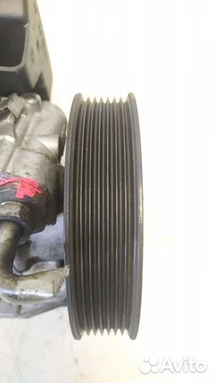 Насос гур Mercedes-Benz m271