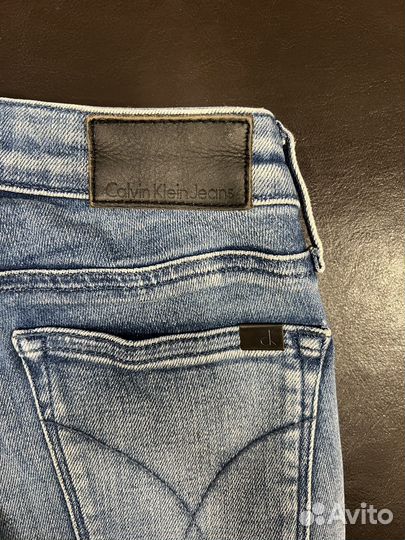 Джинсы скини