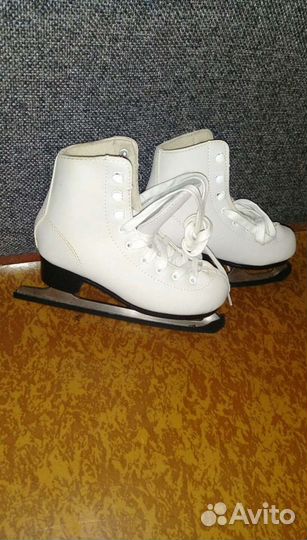 Коньки фигурные детские, размер 31-32