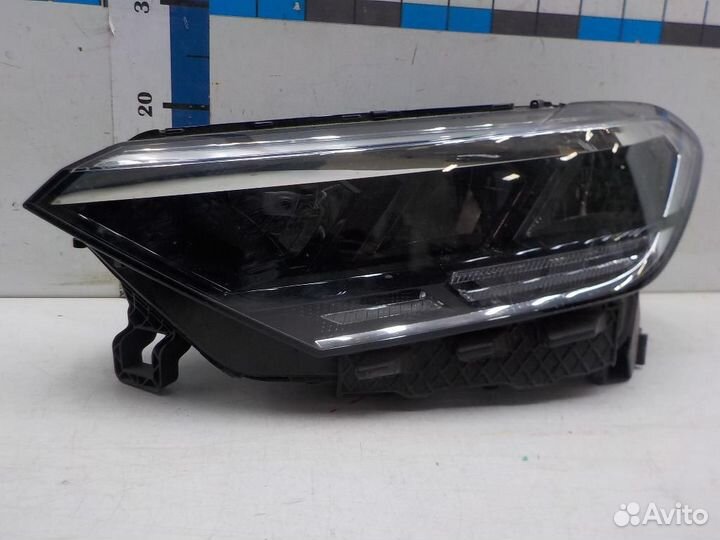 Фара левая Volkswagen Polo