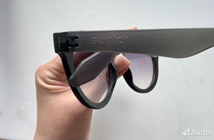 Солнцезащитные очки Swatch б/у
