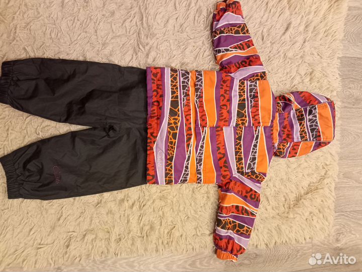 Демисезонный костюм для девочки 86