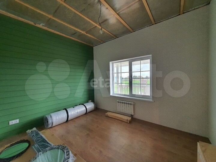 Дом 100 м² на участке 8 сот.