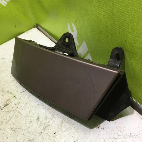 Планка под фонарь правая Тойота Королла Е100