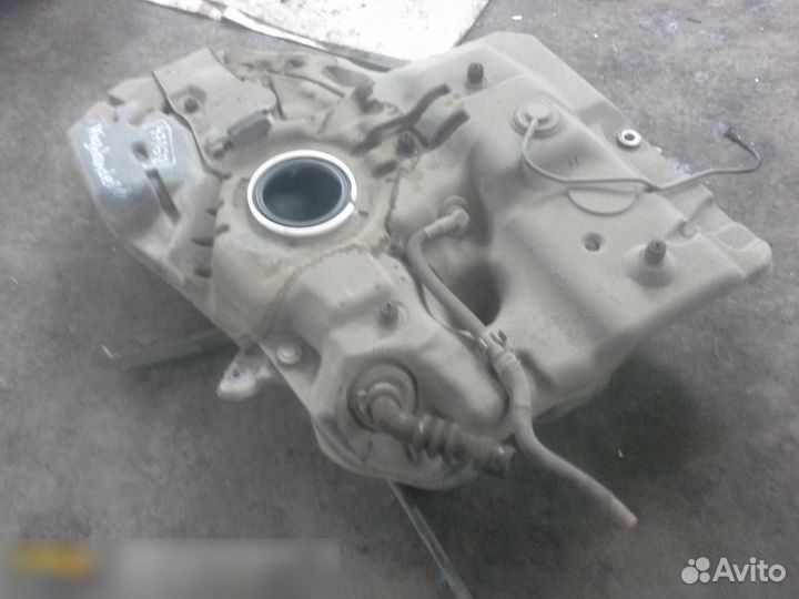 Бак топливный Toyota Highlander III 2013