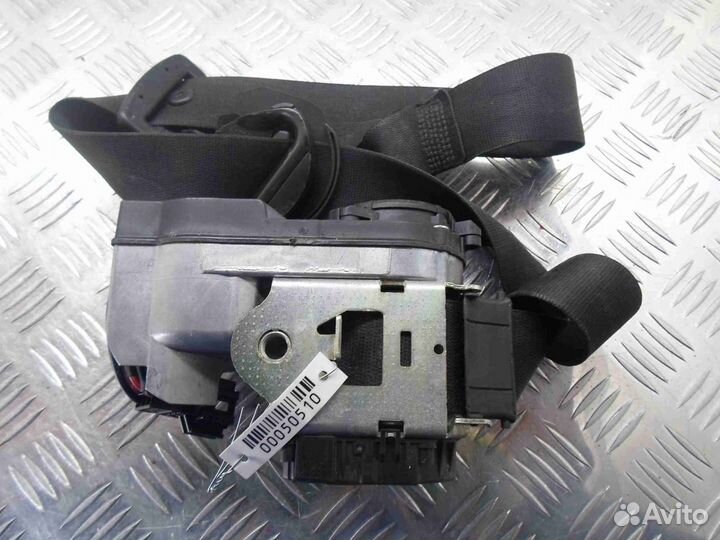 Ремень безопасности Mercedes GL W164