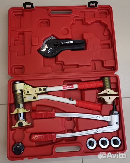 Аренда сантехнического инструмента. Rehau, valtec