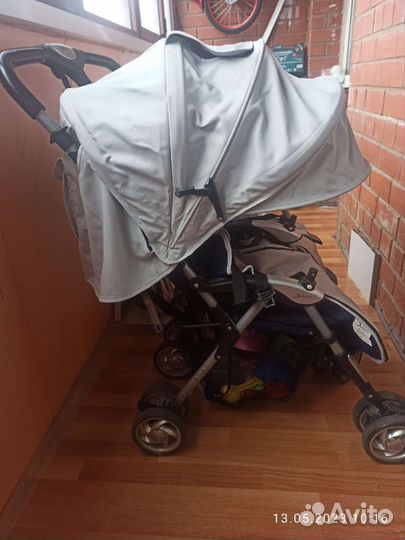 Коляска трость для двойни