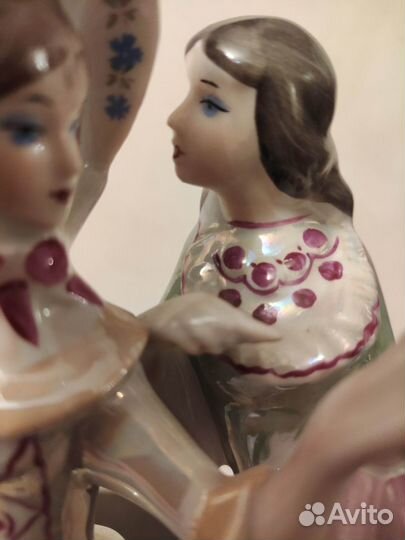 Редкая статуэтка «Гадание