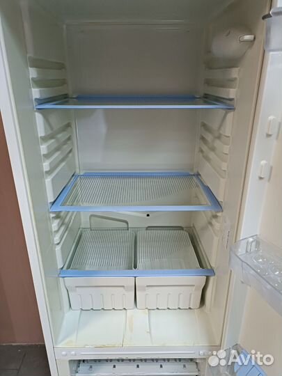 Холодильник indesit 185см