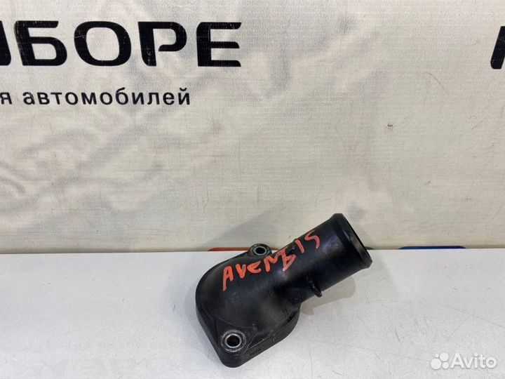 Крышка термостата Toyota Avensis T270 1ZR-FAE 2009