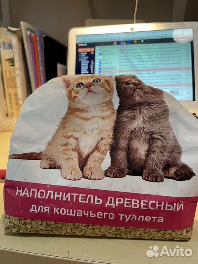 Лоток и наполнитель для кошек