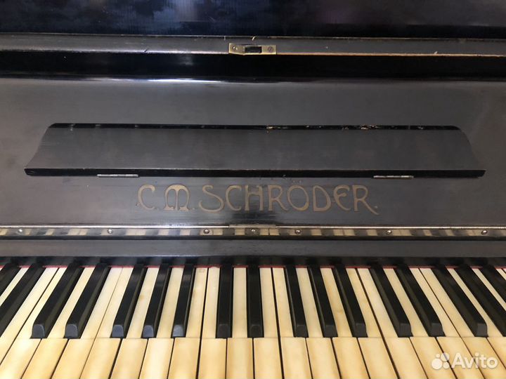 Продаётся пианино антикварное