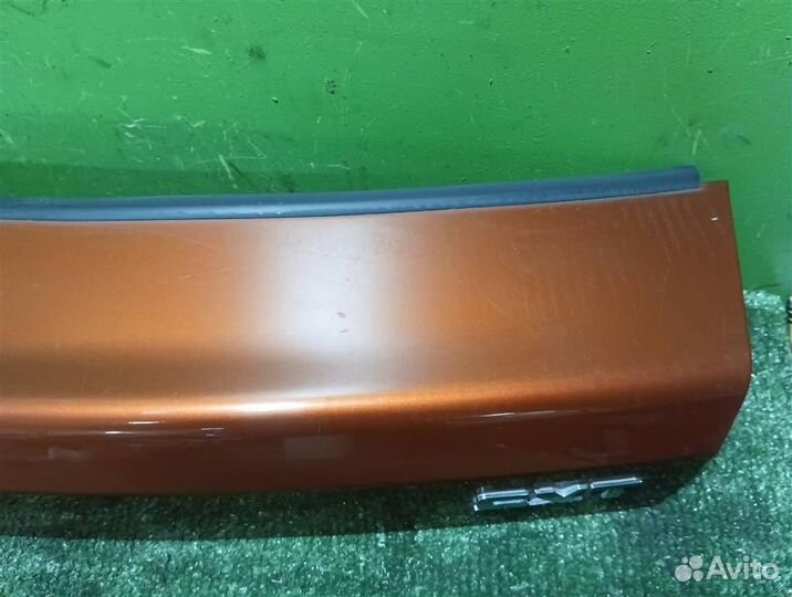 Накладка крышки багажника Dodge Caliber PM 2008