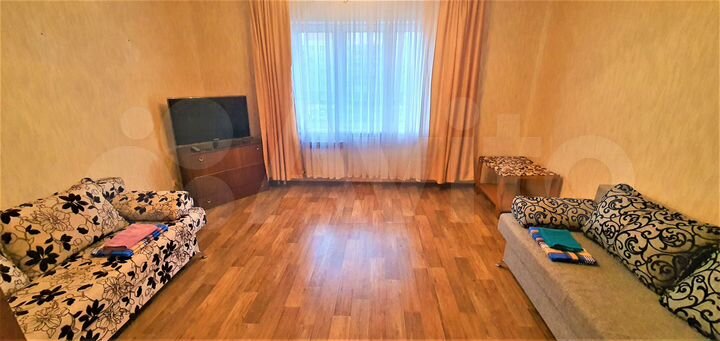 2-к. квартира, 56 м², 3/9 эт.