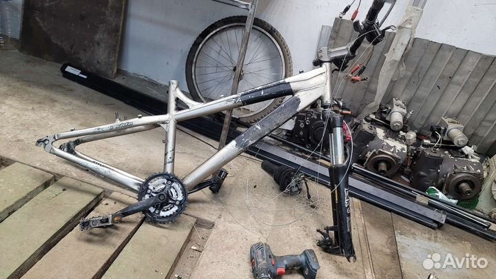 Велосипед на запчасти рама gt и стелс