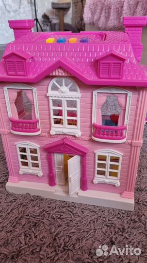 Домик кукольный